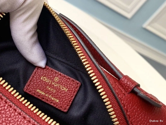 SAINTONGE LOUIS VUITTON 0807